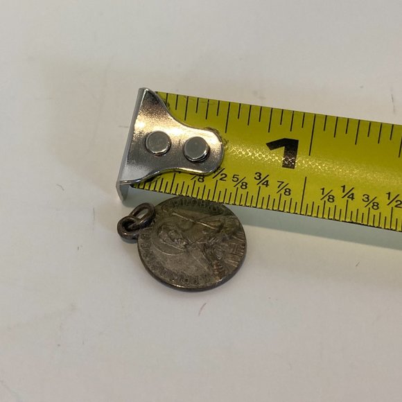 5/$25 Vintage St Ignatius of Loyola & Francis Xavier Catholic Medal - Picture 3 of 5